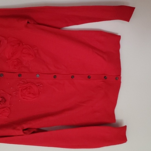 Banana Republic Cherry Red rosette detail button down cardigan. Size small. - Picture 3 of 8